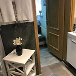 Kleine Gemuetliche Einliegerwohnung Mit Garten Und Pool *