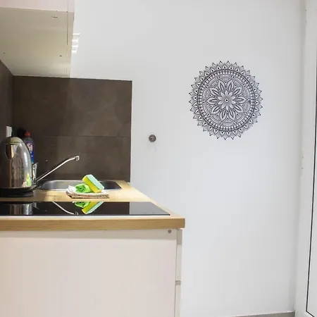 דירה Kleine Gemuetliche Einliegerwohnung Mit Garten Und Pool *