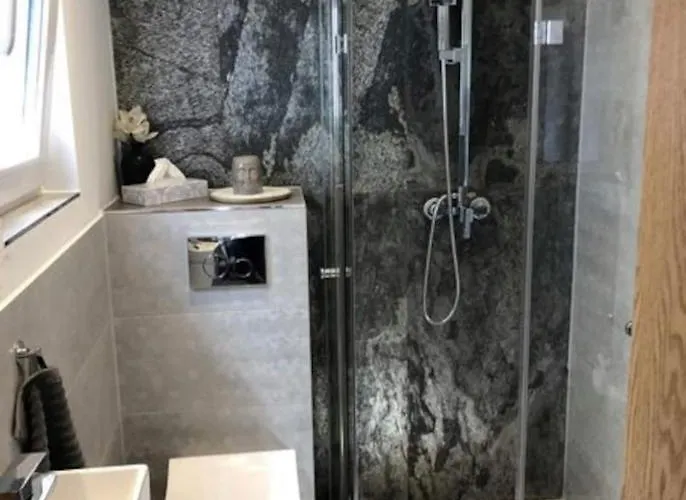 Kleine Gemütliche Einliegerwohnung Mit Garten Und Pool Apartamento Nordstemmen