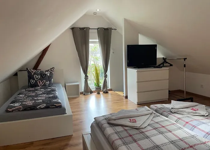 Apartamento Kleine Gemütliche Einliegerwohnung Mit Garten Und Pool Nordstemmen